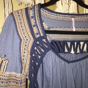 Free people bell sleeve top!